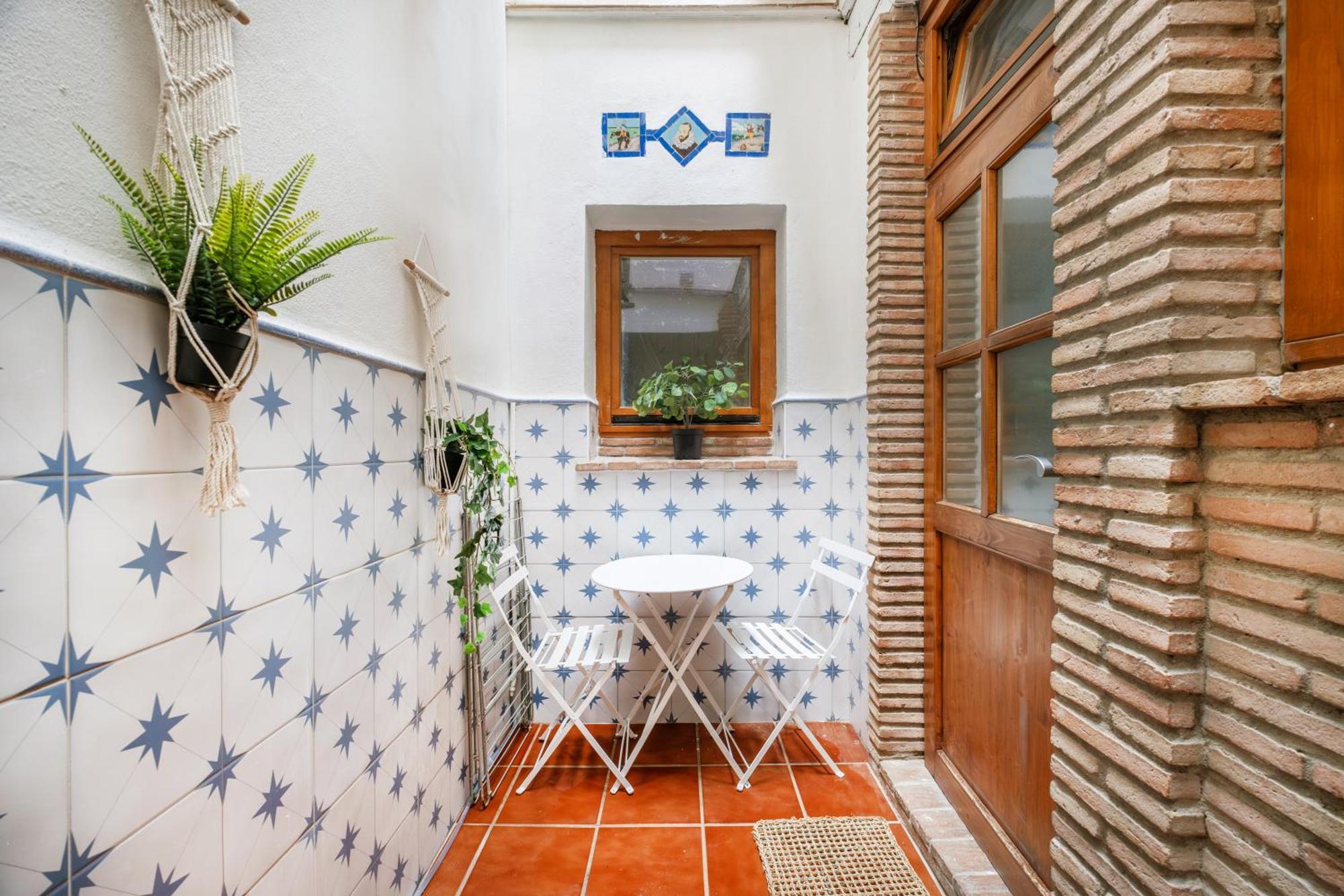 Touch My Heart Malaga City Center Apartment By Namaste Elite Buitenkant foto