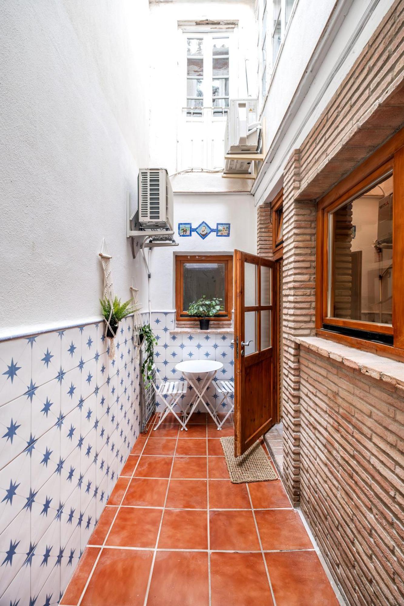 Touch My Heart Malaga City Center Apartment By Namaste Elite Buitenkant foto